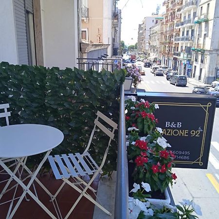 La Stazione 92 Bed & Breakfast คาตาเนีย ภายนอก รูปภาพ